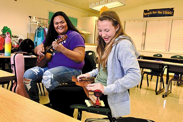 Heu&lsquo;i Bandmann and Student